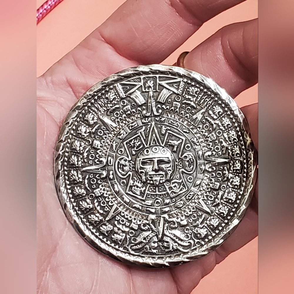 Signed&stamped 925 vintage Mexico sterling silver Mayan calendar pin or pendant